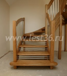Модульная лестница из дуба 01-06 Модульная лестница из дуба 01-06