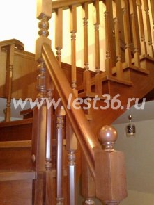 2х маршевая лестница из дерева 16-02 2х маршевая лестница из дерева 16-02